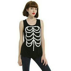 Hot Topic lace tank top NWOT